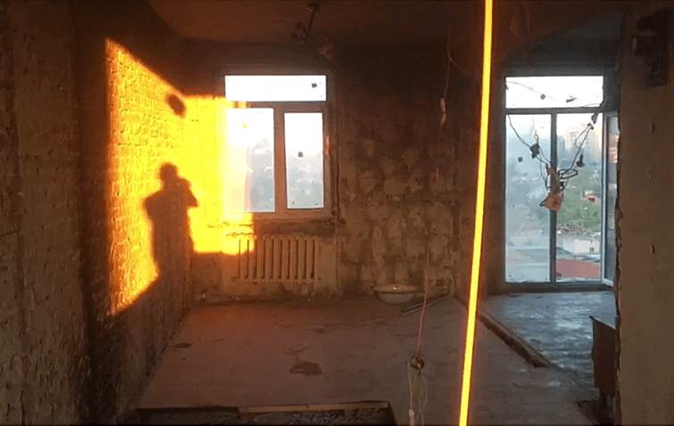 Atardecer desde dentro de uno de los edificios bombardeados. Autor: Ingvar Aurum