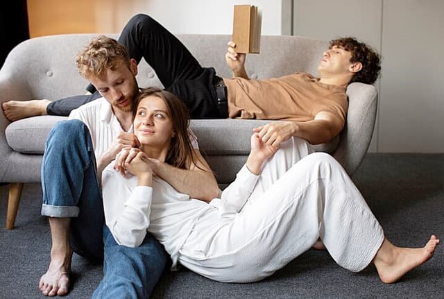 Poliamor: Retos del amor no convencional